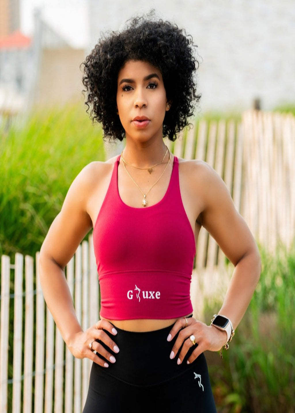 CROSS BACK SPORTS BRA - BURGUNDY