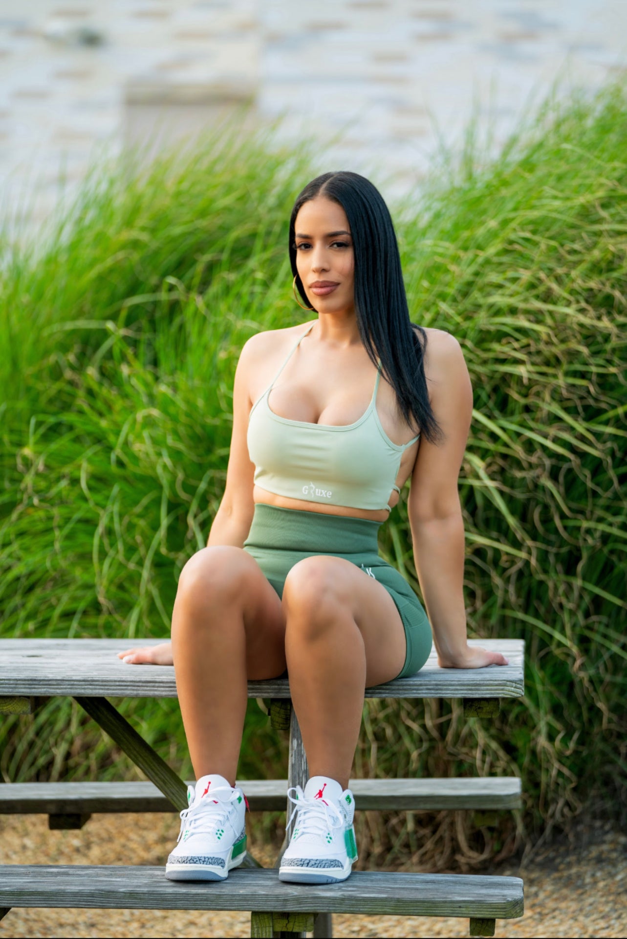 SCRUNCH BUTT SHORTS - FOREST