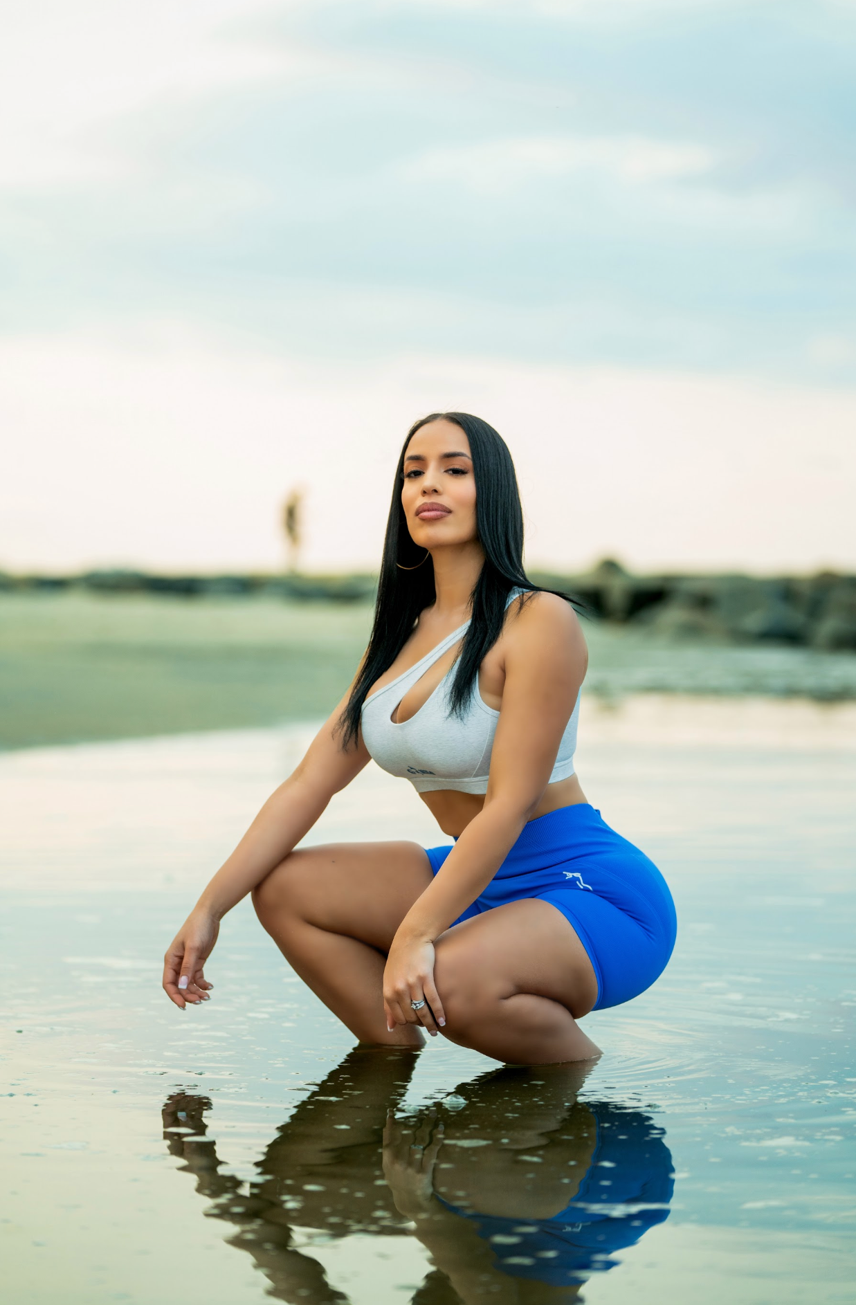 SCRUNCH SHORTS - ULTRAMARINE