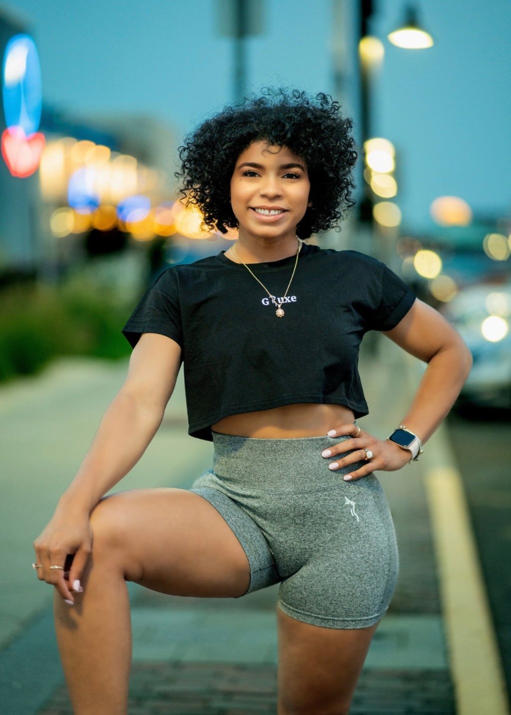 BOXY CROP TOP - BLACK