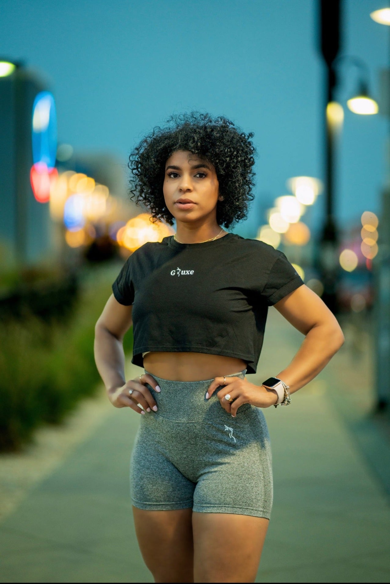 BOXY CROP TOP - BLACK