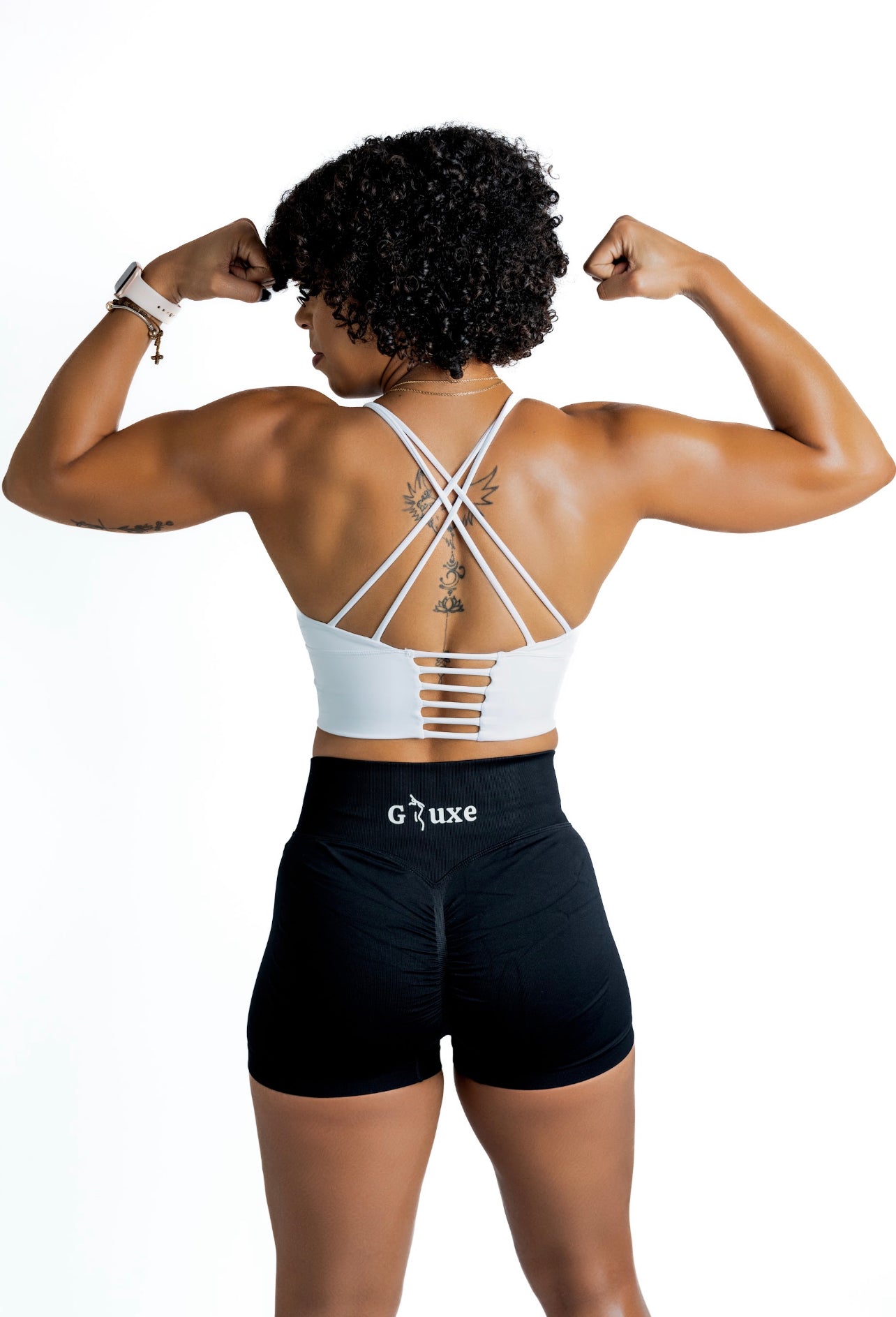 SCRUNCH BUTT SHORTS - BLACK