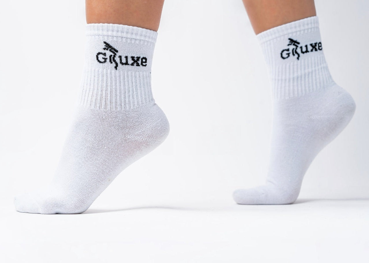 WHITE GLUXE CREW SOCKS